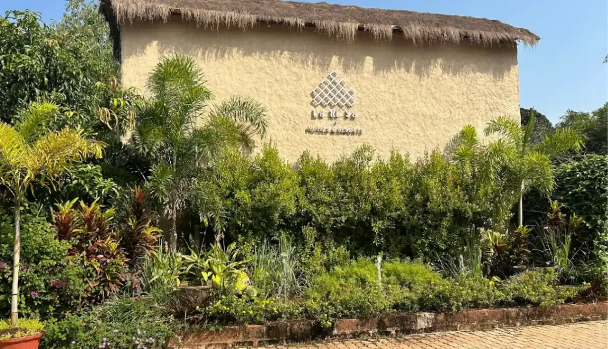 LaRiSa Resorts Ashwem — main image